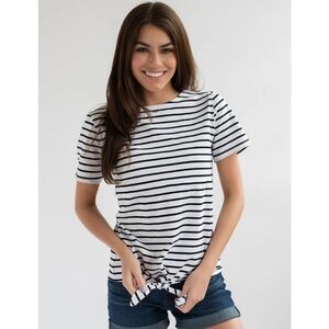 Nursing Queen Breastfeeding/Pumping T-Shirt